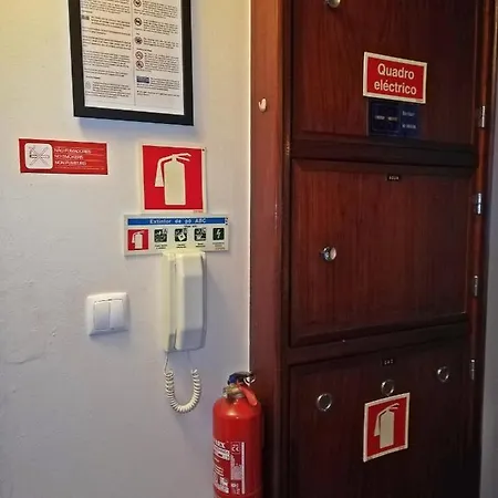 罗马旅游公寓